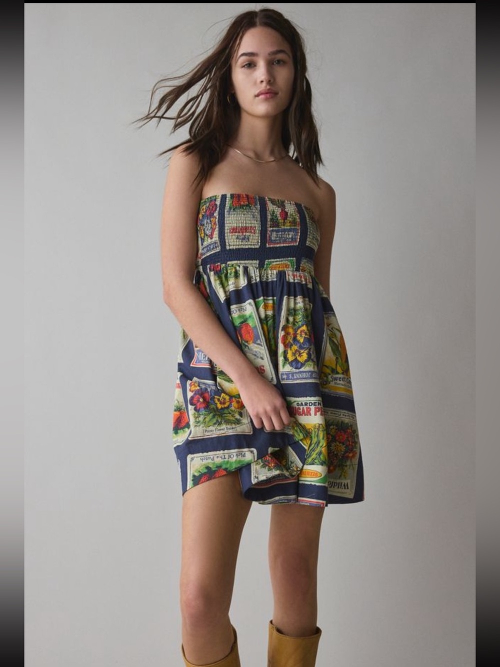 BDG Urban Outfitters Juliana Seed Packet Smocked Strapless Mini Dress S